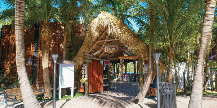 Square Grouper Tiki Bar in Jupiter Florida InJupiter Magazine 