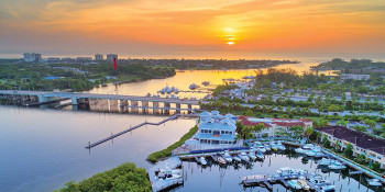 The Palm Beach Holiday Boat Parade Sets Sail Early at 1000 NORTH